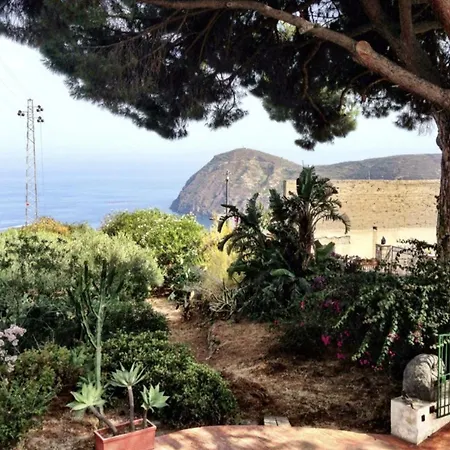 Casa vacanze Casa Meligunis Dependance, Lipari, Aeolian Islands